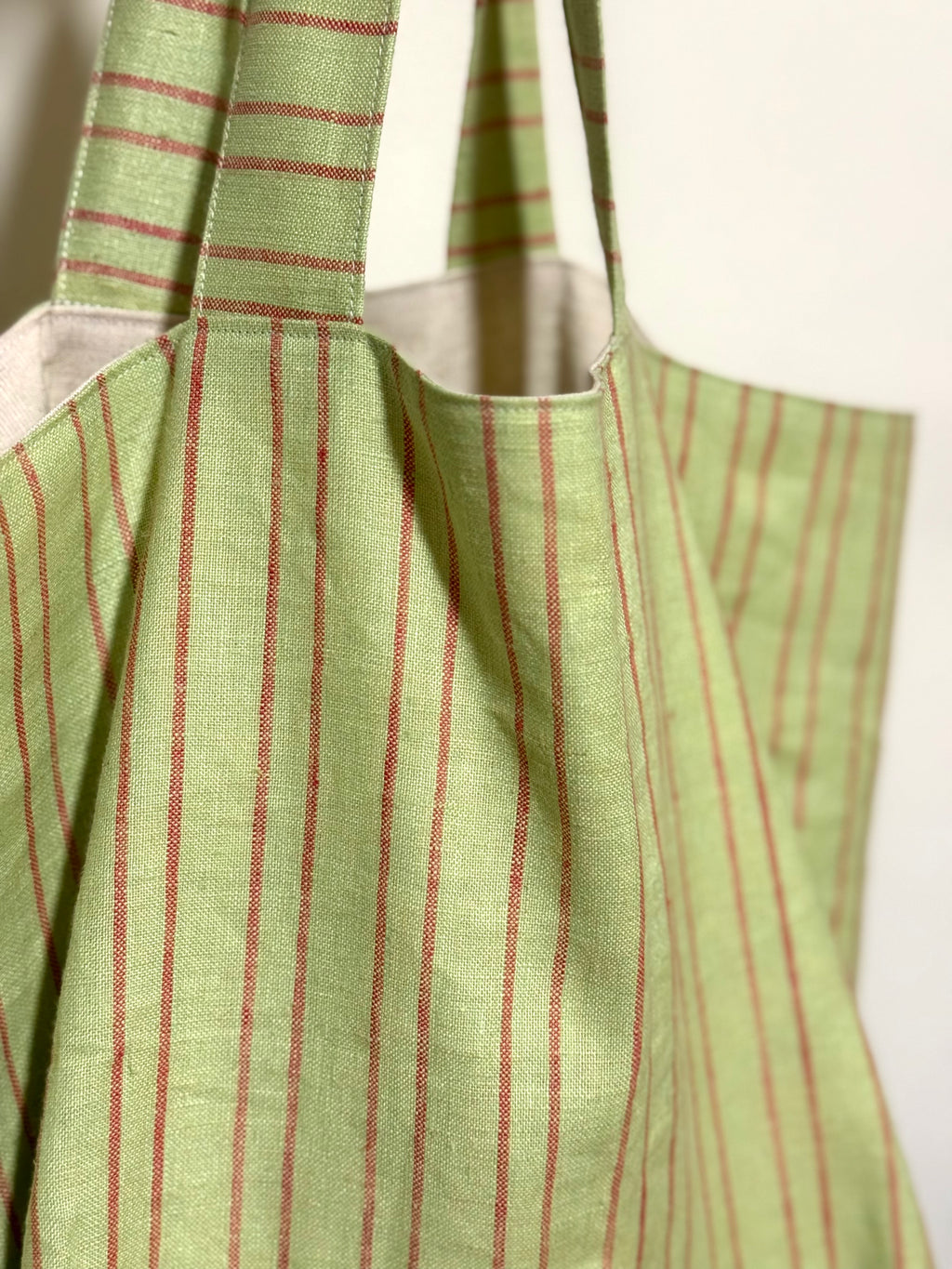 Chunky tote (strawberry matcha)