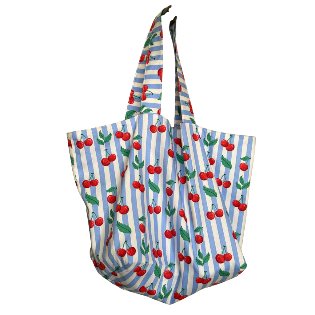 Chunky tote (striped cherries)